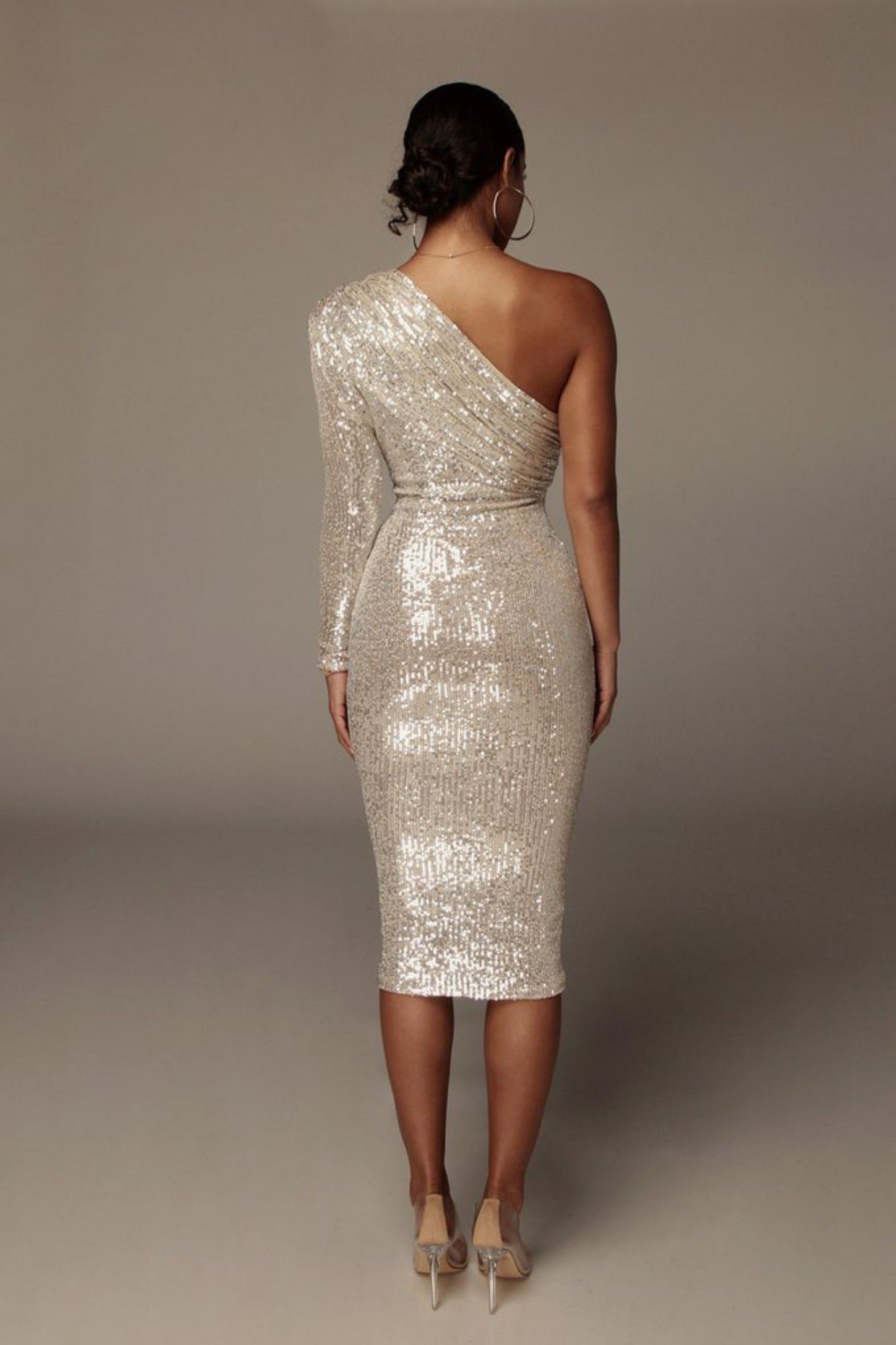 Noir Enchant Oblique Gown