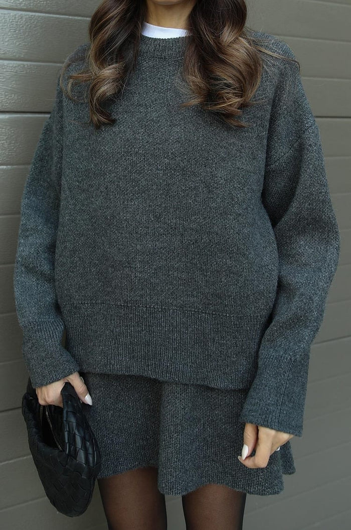 Beata | Komplet Dzianinowy – Sweter + Spódnica