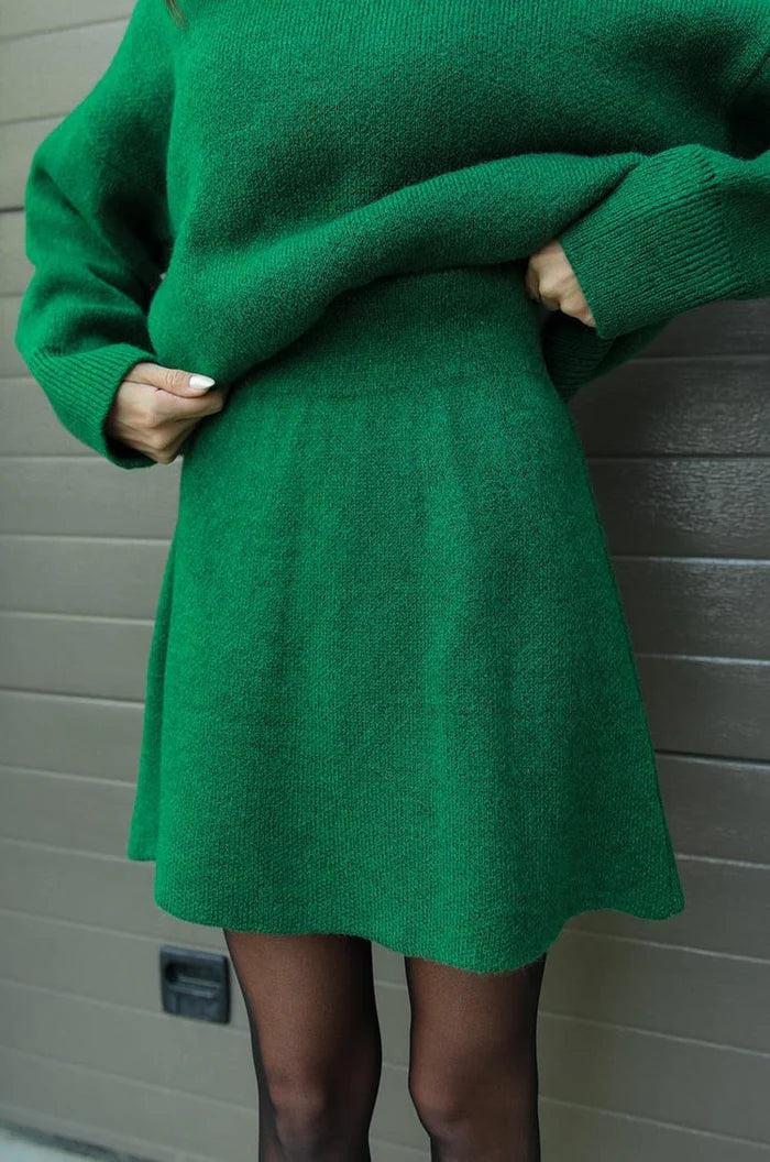 Beata | Komplet Dzianinowy – Sweter + Spódnica
